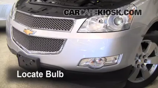 2009 Chevrolet Traverse LT 3.6L V6 Luces Faro delantero (reemplazar foco)